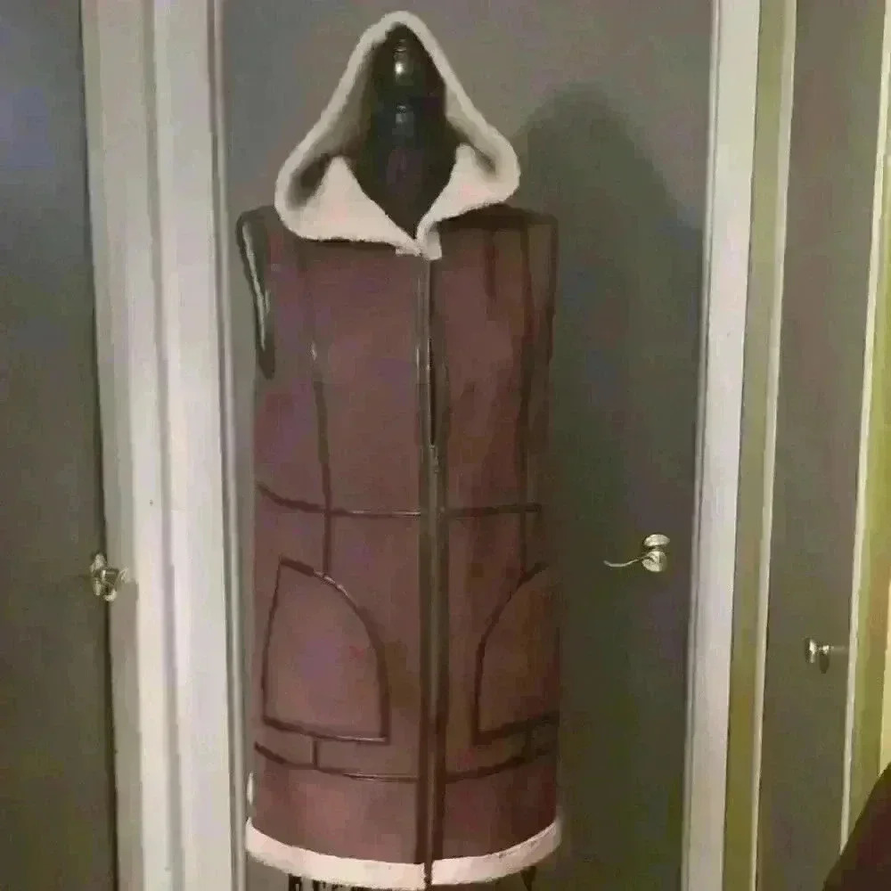 Sinequanone faux suede vest sz Large